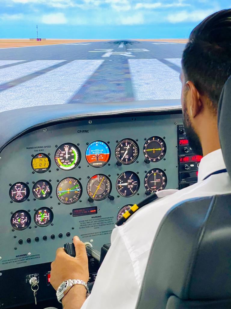 BK 1000A simulator — cockpit